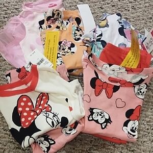 Minne Mouse Pajamas Lot Size 3T